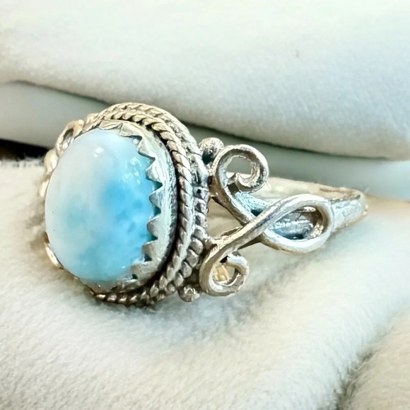 Dominican Larimar Sterling Silver Bali Ring (6.5) - Picture 2 of 6